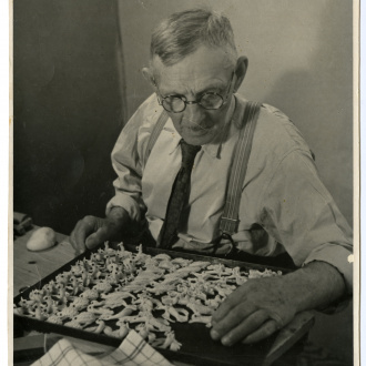 1.	Alfons Lutonský (1879 – 1972), tvůrce vizovického pečiva (soukromý archiv J. Lutonského, Vizovice)