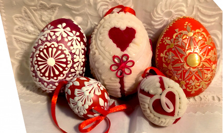 VAJÍČKO MALOVANÉ, Z LÁSKY DAROVANÉ